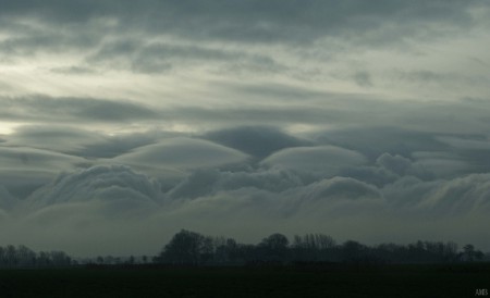 Lenticularis lucht